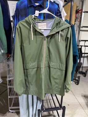 Weatherproof Olive Green Hooded Windbreaker Jacket